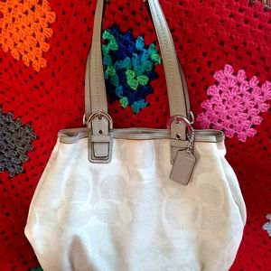 Coach logo shoulder bag